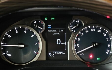 Toyota Land Cruiser Prado 150 рестайлинг 2, 2020 год, 5 400 000 рублей, 18 фотография