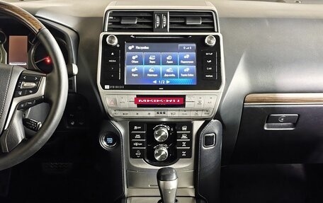 Toyota Land Cruiser Prado 150 рестайлинг 2, 2020 год, 5 400 000 рублей, 15 фотография