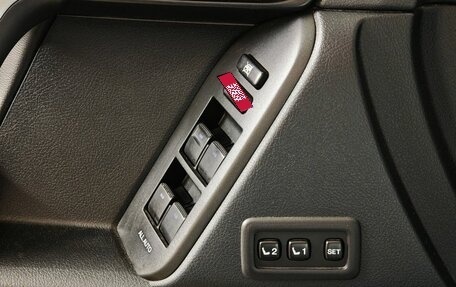 Toyota Land Cruiser Prado 150 рестайлинг 2, 2020 год, 5 400 000 рублей, 22 фотография
