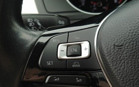 Volkswagen Passat B8 рестайлинг, 2017 год, 1 800 000 рублей, 9 фотография