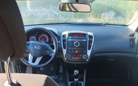 KIA cee'd I рестайлинг, 2010 год, 520 000 рублей, 9 фотография