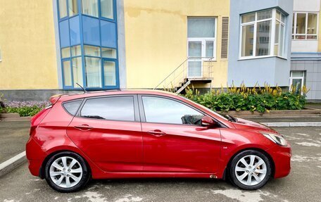 Hyundai Solaris II рестайлинг, 2011 год, 880 000 рублей, 7 фотография