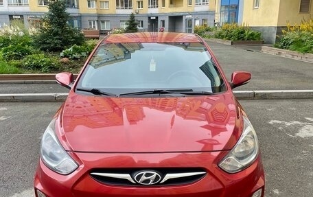 Hyundai Solaris II рестайлинг, 2011 год, 880 000 рублей, 4 фотография