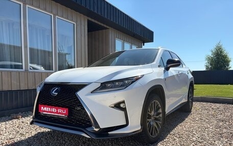 Lexus RX IV рестайлинг, 2017 год, 4 500 000 рублей, 4 фотография