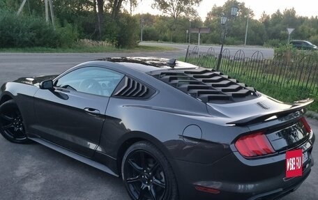 Ford Mustang VI рестайлинг, 2020 год, 2 800 000 рублей, 3 фотография