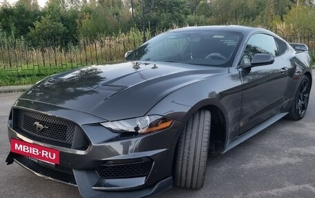 Ford Mustang VI рестайлинг, 2020 год, 2 800 000 рублей, 5 фотография