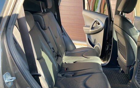 Toyota RAV4, 2012 год, 1 850 000 рублей, 6 фотография