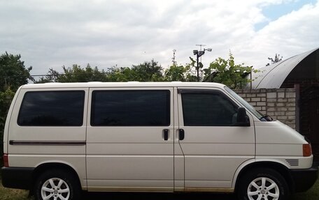 Volkswagen Transporter T4, 2002 год, 980 000 рублей, 2 фотография