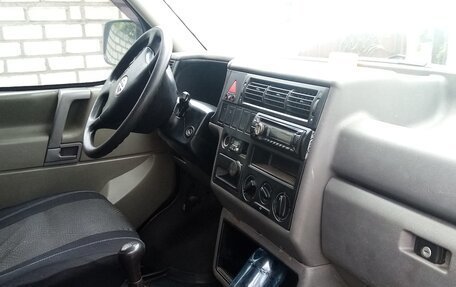 Volkswagen Transporter T4, 2002 год, 980 000 рублей, 4 фотография