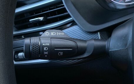 Geely Emgrand, 2023 год, 1 360 000 рублей, 17 фотография