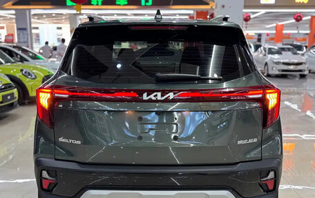 KIA Seltos I, 2023 год, 1 970 100 рублей, 3 фотография