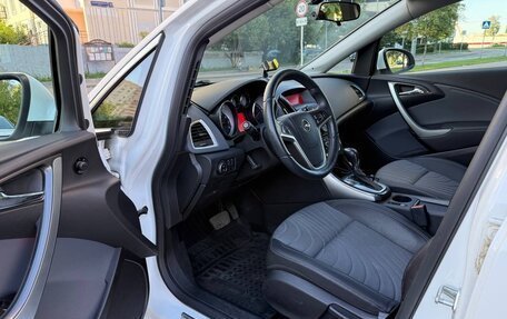 Opel Astra J, 2013 год, 1 100 000 рублей, 10 фотография
