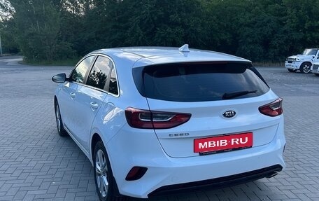KIA cee'd III, 2018 год, 1 799 999 рублей, 3 фотография