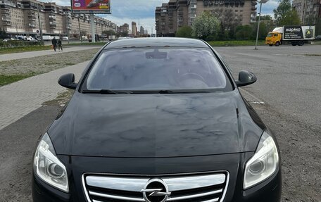Opel Insignia II рестайлинг, 2013 год, 700 000 рублей, 2 фотография