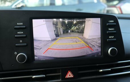 Hyundai Elantra, 2021 год, 2 130 000 рублей, 15 фотография