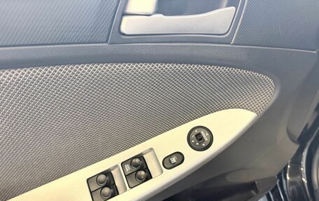Hyundai Solaris II рестайлинг, 2012 год, 599 000 рублей, 16 фотография