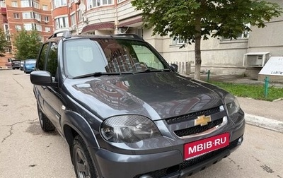 Chevrolet Niva I рестайлинг, 2019 год, 770 000 рублей, 1 фотография