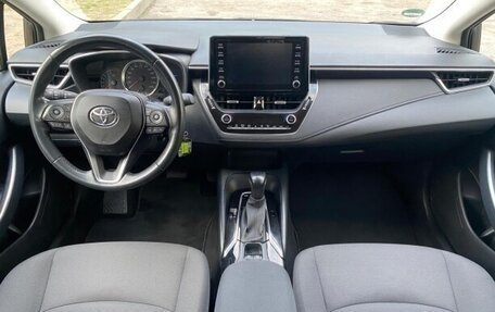 Toyota Corolla, 2022 год, 1 600 000 рублей, 10 фотография