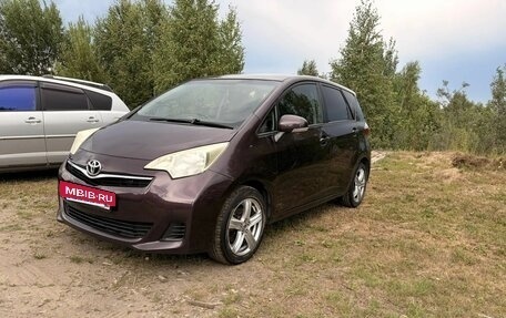 Toyota Ractis II, 2010 год, 700 000 рублей, 2 фотография