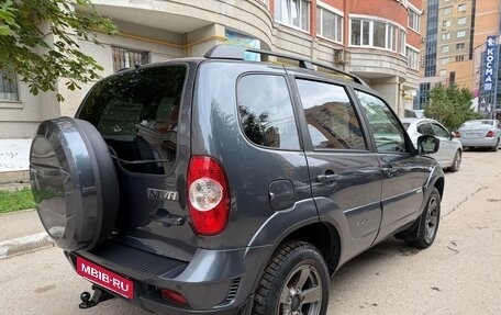 Chevrolet Niva I рестайлинг, 2019 год, 770 000 рублей, 8 фотография