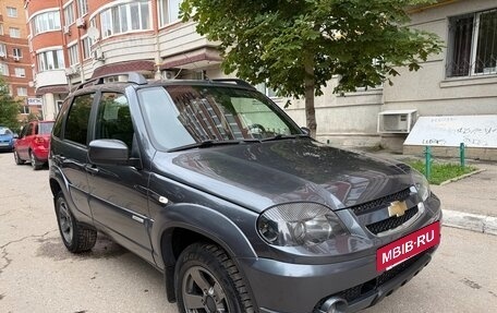 Chevrolet Niva I рестайлинг, 2019 год, 770 000 рублей, 10 фотография