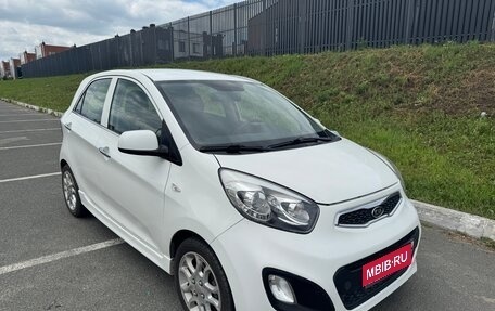 KIA Picanto II, 2011 год, 735 000 рублей, 1 фотография
