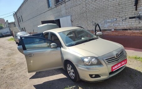 Toyota Avensis III рестайлинг, 2008 год, 700 000 рублей, 3 фотография