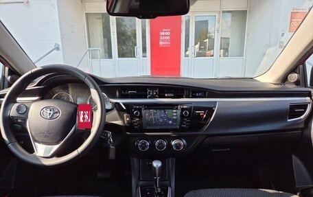Toyota Corolla, 2013 год, 1 350 000 рублей, 6 фотография