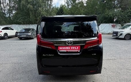 Toyota Alphard III, 2019 год, 4 000 000 рублей, 5 фотография