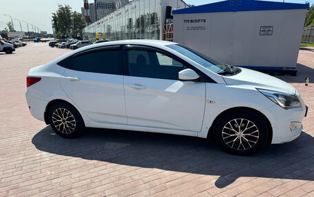 Hyundai Solaris II рестайлинг, 2016 год, 1 200 000 рублей, 8 фотография