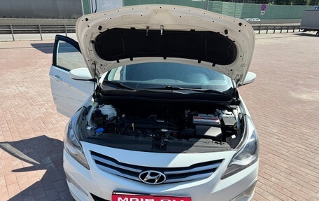Hyundai Solaris II рестайлинг, 2016 год, 1 200 000 рублей, 18 фотография