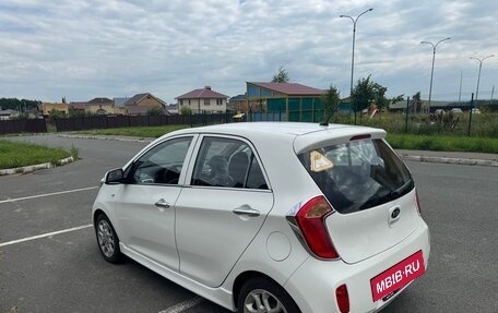 KIA Picanto II, 2011 год, 735 000 рублей, 3 фотография