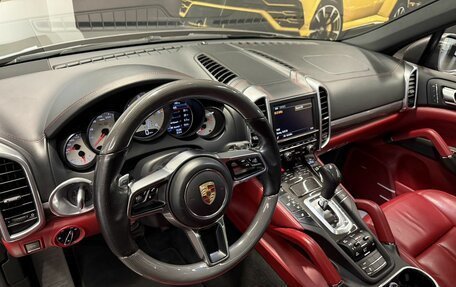 Porsche Cayenne III, 2015 год, 3 798 000 рублей, 28 фотография