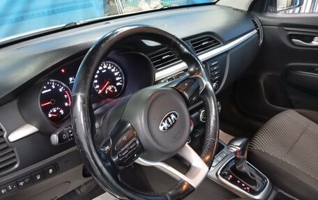 KIA Rio IV, 2018 год, 1 056 000 рублей, 6 фотография