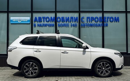 Mitsubishi Outlander III рестайлинг 3, 2014 год, 1 399 000 рублей, 6 фотография