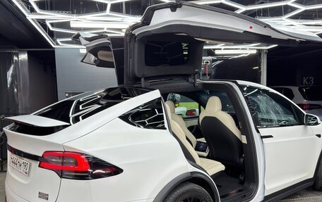 Tesla Model X I, 2023 год, 8 250 000 рублей, 4 фотография