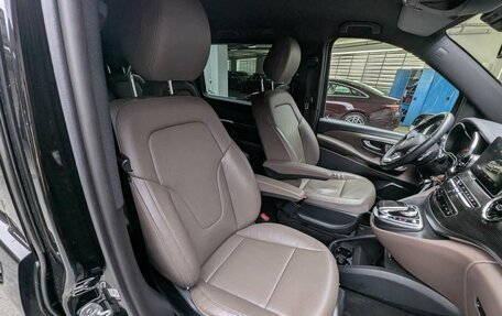 Mercedes-Benz V-Класс, 2019 год, 5 357 000 рублей, 13 фотография