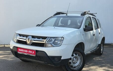 Renault Duster I рестайлинг, 2017 год, 875 000 рублей, 1 фотография