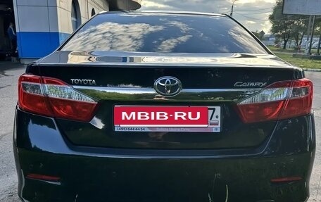Toyota Camry, 2014 год, 1 350 000 рублей, 2 фотография