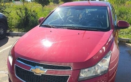 Chevrolet Cruze II, 2011 год, 600 000 рублей, 3 фотография