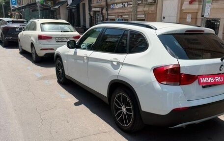 BMW X1, 2011 год, 800 000 рублей, 2 фотография