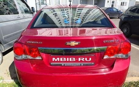 Chevrolet Cruze II, 2011 год, 600 000 рублей, 13 фотография