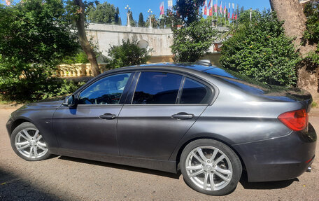BMW 3 серия, 2015 год, 1 900 000 рублей, 3 фотография
