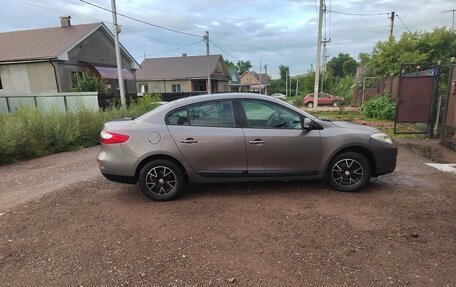 Renault Fluence I, 2012 год, 750 000 рублей, 2 фотография