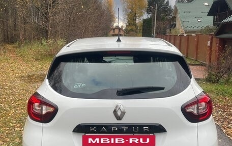 Renault Kaptur I рестайлинг, 2019 год, 1 010 000 рублей, 7 фотография