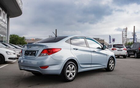 Hyundai Solaris II рестайлинг, 2013 год, 900 000 рублей, 7 фотография