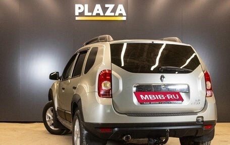Renault Duster I рестайлинг, 2014 год, 1 049 000 рублей, 4 фотография