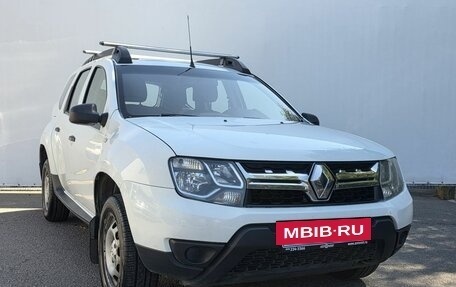 Renault Duster I рестайлинг, 2017 год, 875 000 рублей, 3 фотография