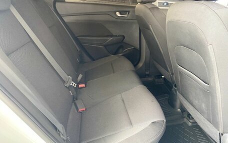 Hyundai Solaris II рестайлинг, 2017 год, 1 359 900 рублей, 14 фотография