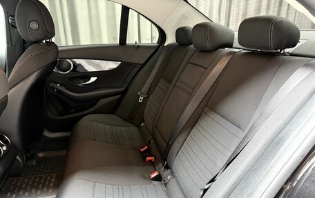 Mercedes-Benz C-Класс, 2019 год, 3 599 000 рублей, 34 фотография